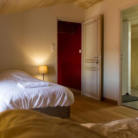 Le Puy Carmin - Chambre D'Hotes Avec Jacuzzi Bazoges-en-Paillers Luaran gambar