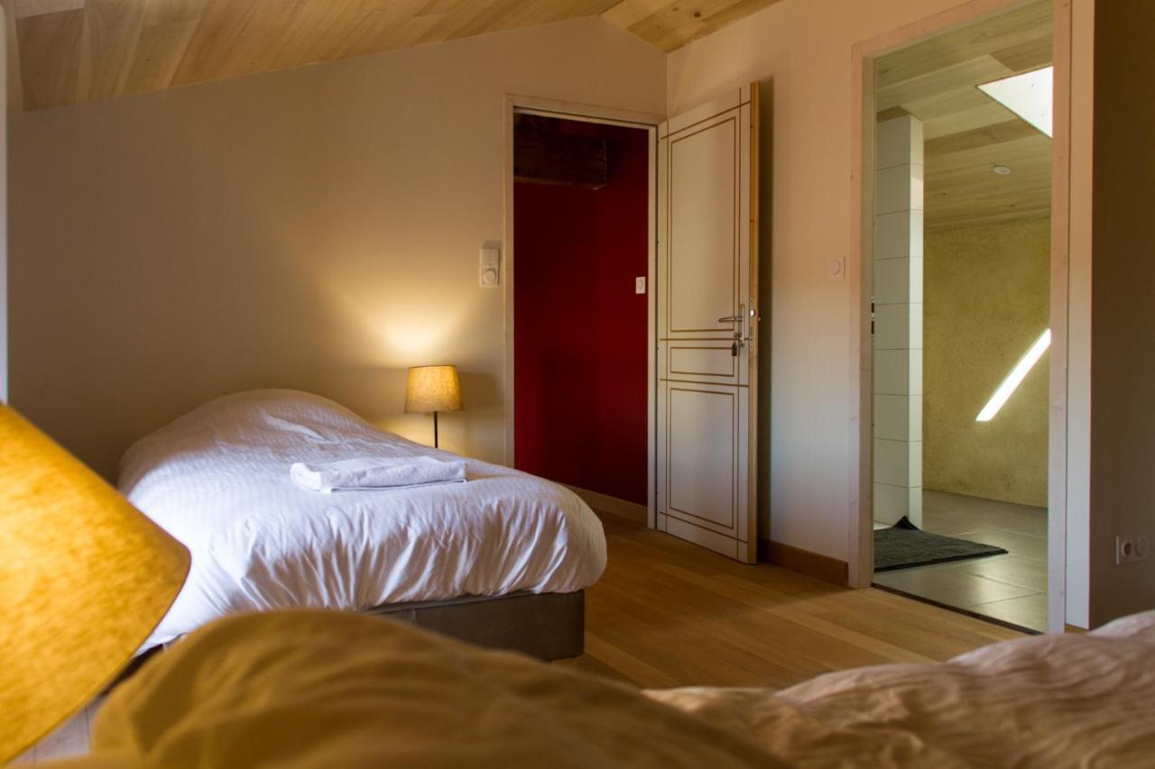 Le Puy Carmin - Chambre D'Hotes Avec Jacuzzi Bazoges-en-Paillers Luaran gambar