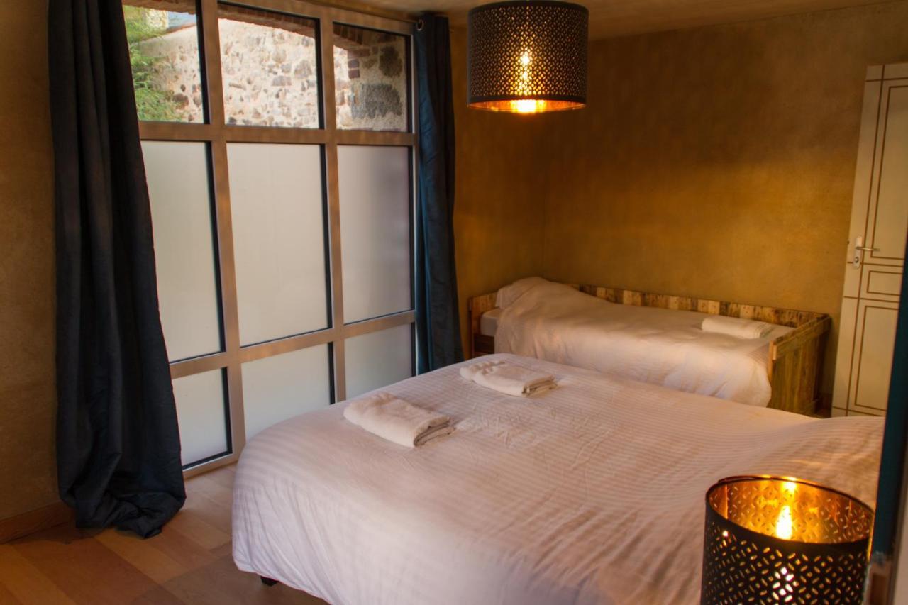 Le Puy Carmin - Chambre D'Hotes Avec Jacuzzi Bazoges-en-Paillers Bilik gambar