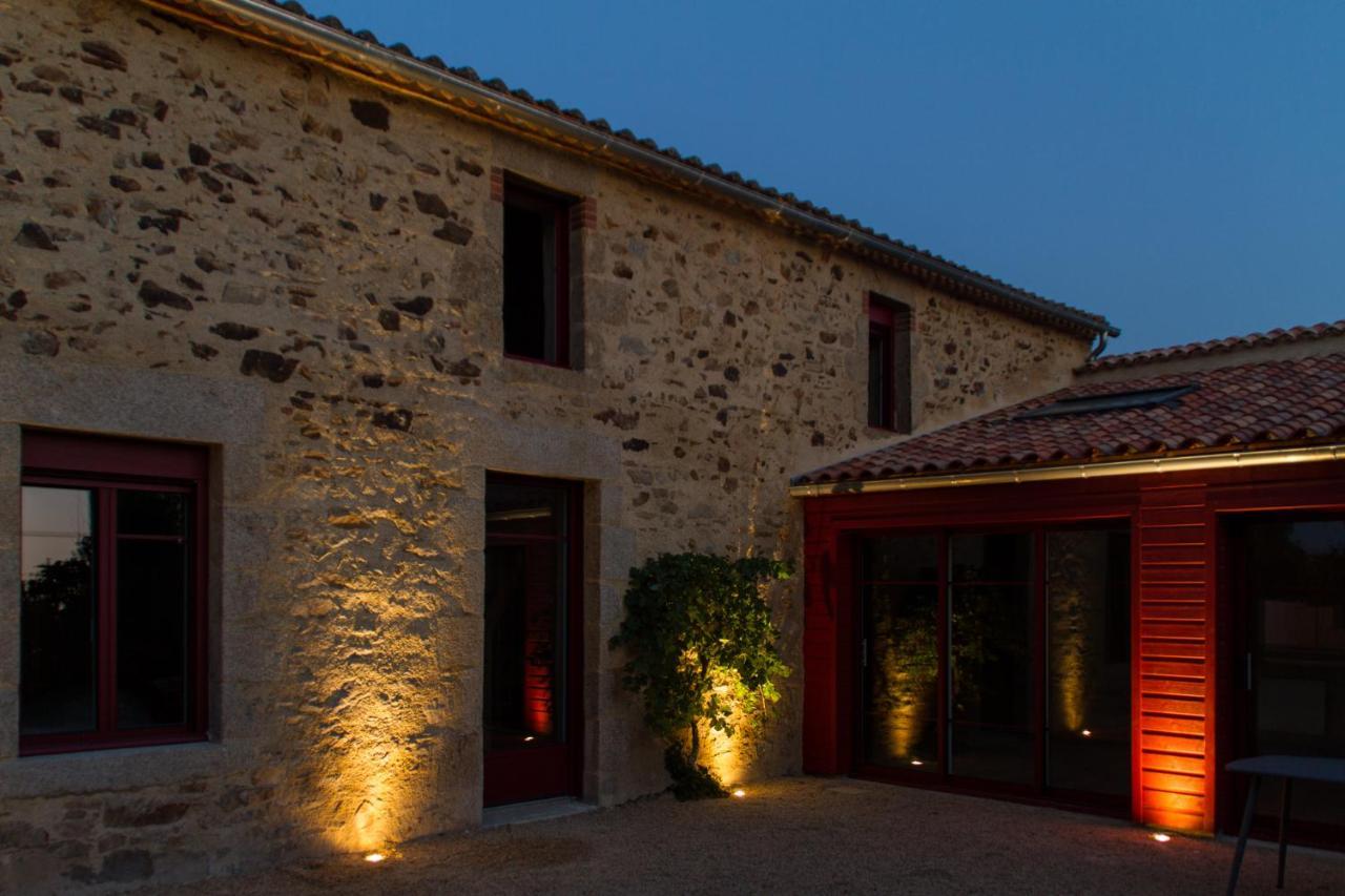 Le Puy Carmin - Chambre D'Hotes Avec Jacuzzi Bazoges-en-Paillers Luaran gambar